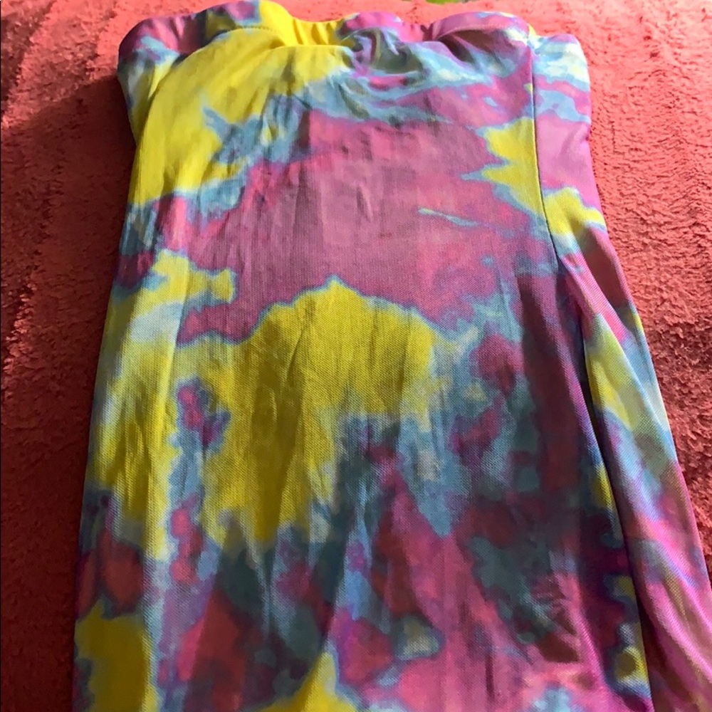 Strapless tight dress